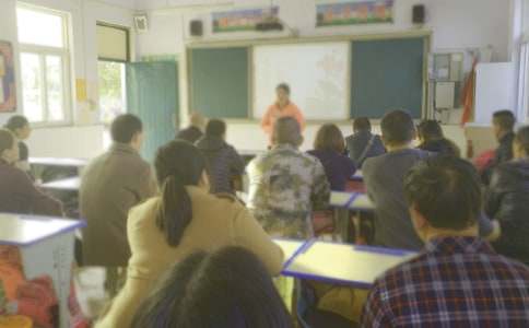 小学新生家长会发言稿