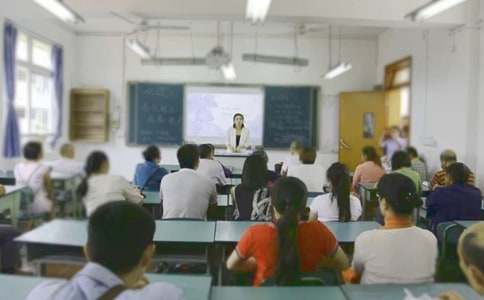 家长会上学生家长演讲稿