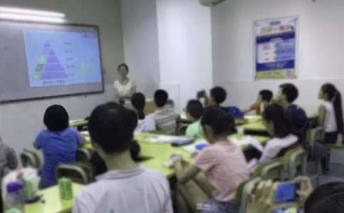 小学三年级下册美术教学反思