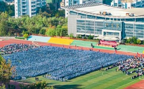 关于学生开学典礼演讲稿