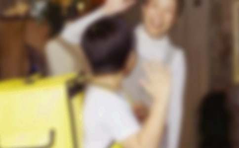 关于车站送别的心情说说